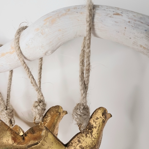 Handmade Metal gold foiled birds with bell ornaments set 6 NEW - Picture 3 of 6